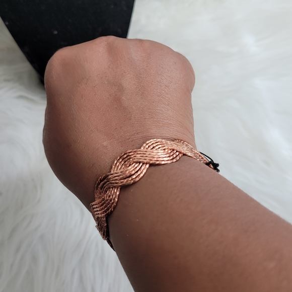Paparazzi Rosegold Twist Baraclet